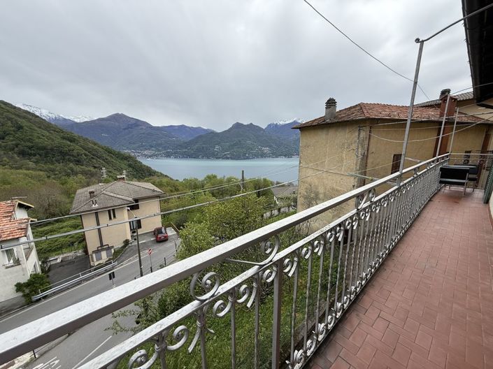 Image No.2-4 Bed House for sale