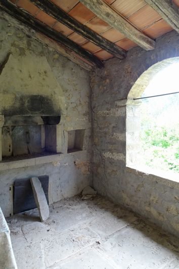 Image No.12-5 Bed Property for sale