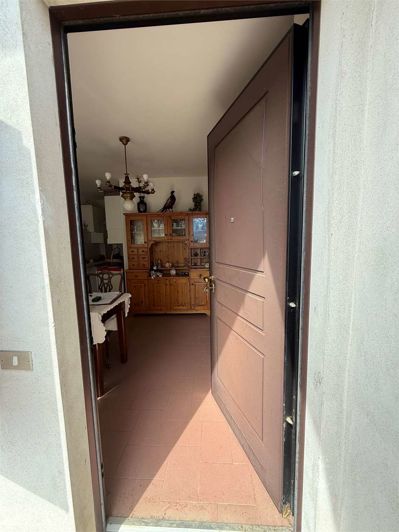 Image No.7-2 Bed Semi-Detached for sale