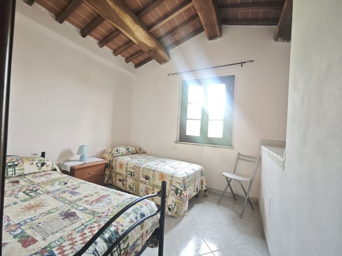 Image No.7-3 Bed Semi-Detached for sale