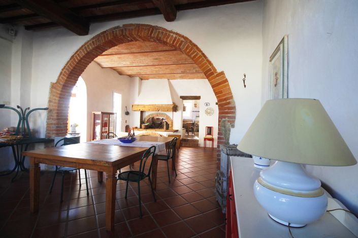 Image No.5-6 Bed Semi-Detached for sale