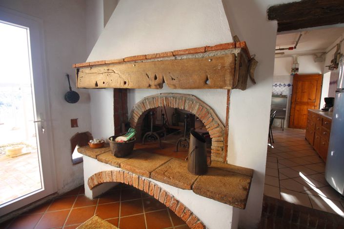 Image No.7-6 Bed Semi-Detached for sale