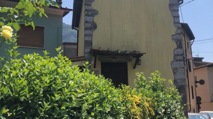 Image No.10-2 Bed House for sale