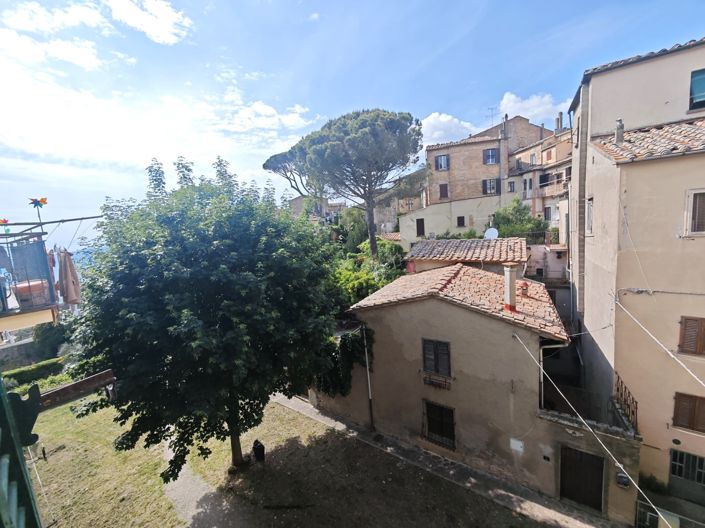 Image No.10-2 Bed House for sale