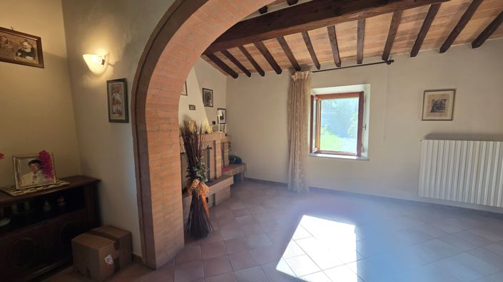 Image No.10-3 Bed Property for sale