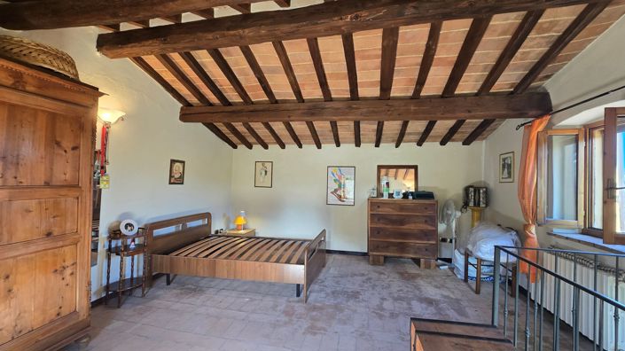 Image No.9-3 Bed Property for sale