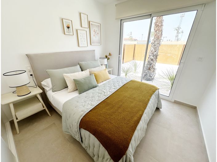 Image No.12-3 Bed Villa for sale