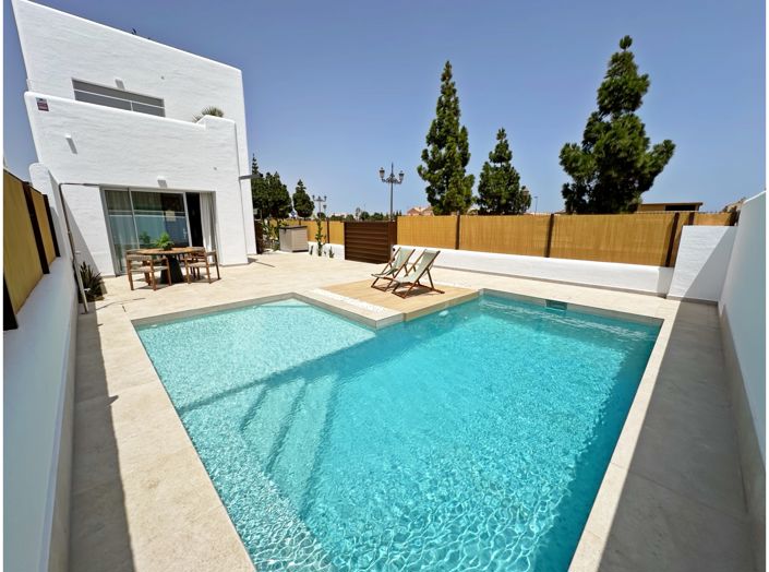 Image No.40-3 Bed Villa for sale