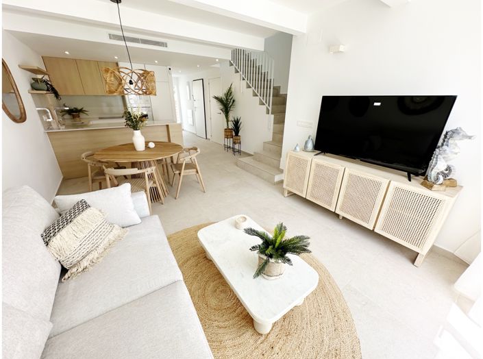 Image No.8-3 Bed Villa for sale