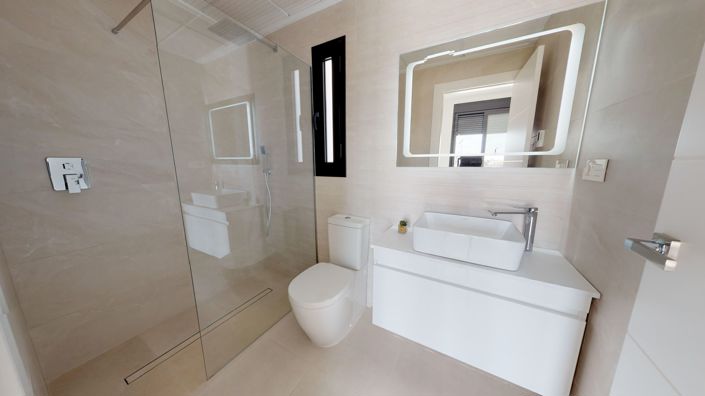 Image No.18-3 Bed Villa for sale