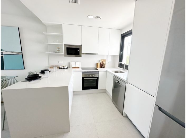 Image No.3-2 Bed Townhouse for sale