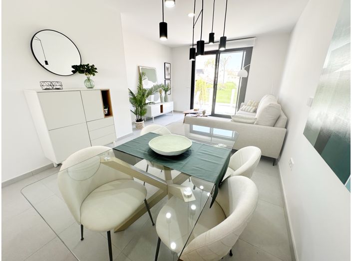 Image No.7-2 Bed Townhouse for sale