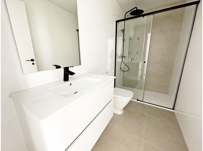 Image No.11-3 Bed Villa for sale