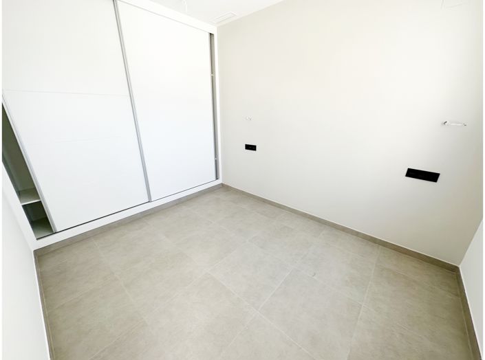 Image No.13-3 Bed Villa for sale