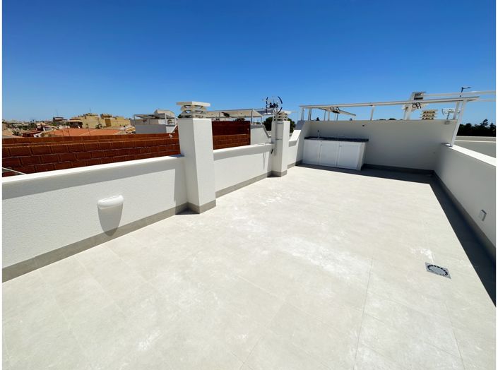 Image No.22-3 Bed Villa for sale