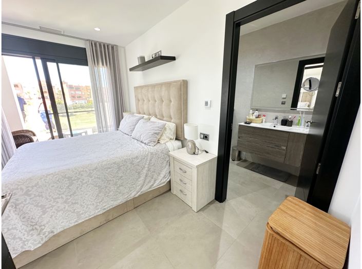 Image No.40-5 Bed Villa for sale