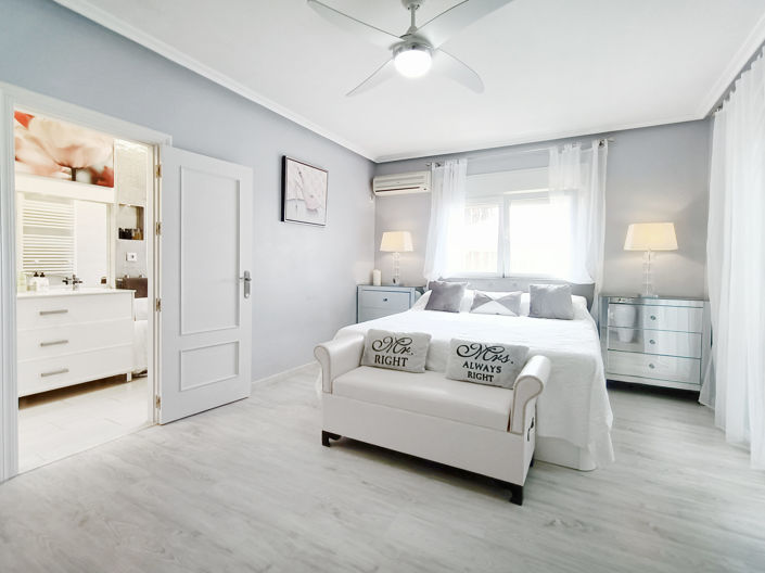 Image No.30-6 Bed Villa for sale