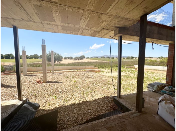 Image No.14-4 Bed Villa for sale