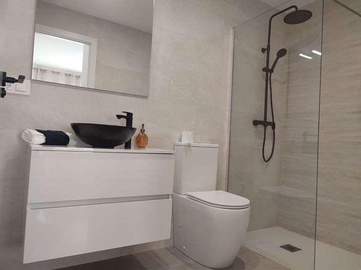 Image No.18-3 Bed Villa for sale