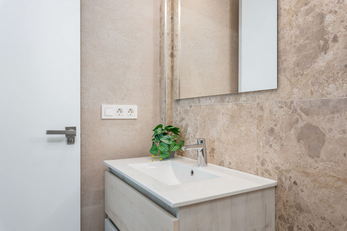 Image No.18-3 Bed Villa for sale