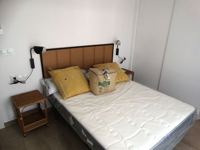 Image No.21-3 Bed Townhouse for sale