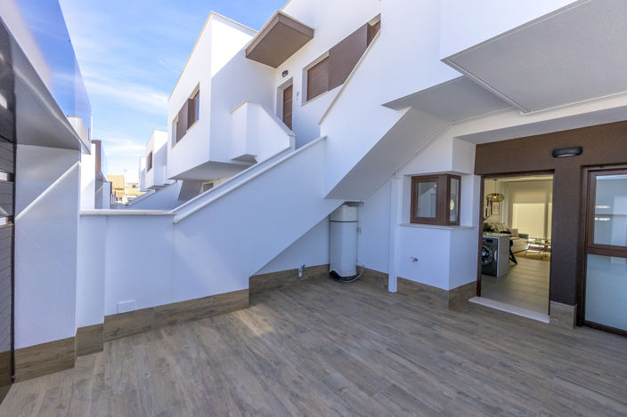 Image No.1-2 Bed Apartment for sale