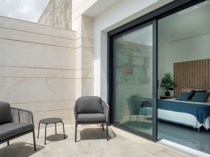 Image No.18-3 Bed Villa for sale