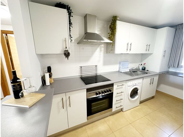 Image No.11-2 Bed Apartment for sale