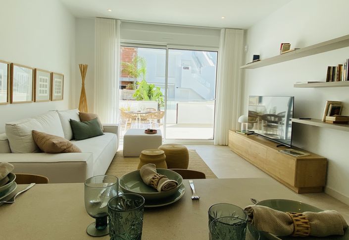 Image No.7-2 Bed Apartment for sale