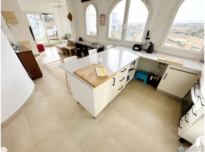 Image No.23-2 Bed Apartment for sale