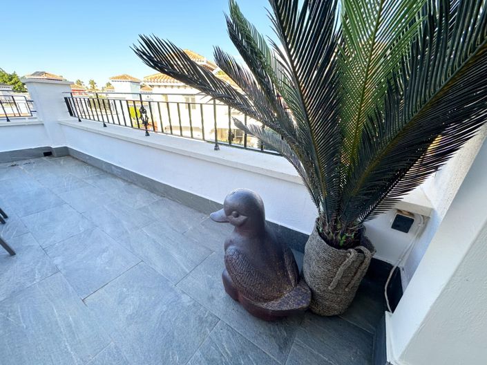 Image No.16-3 Bed Villa for sale