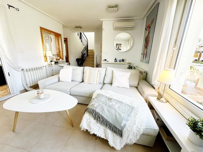 Image No.7-3 Bed Villa for sale