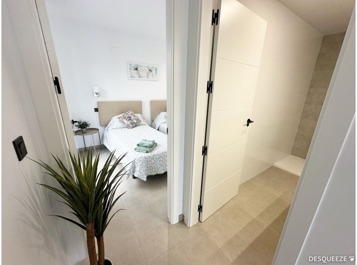 Image No.13-3 Bed Villa for sale