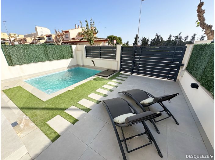 Image No.4-3 Bed Villa for sale