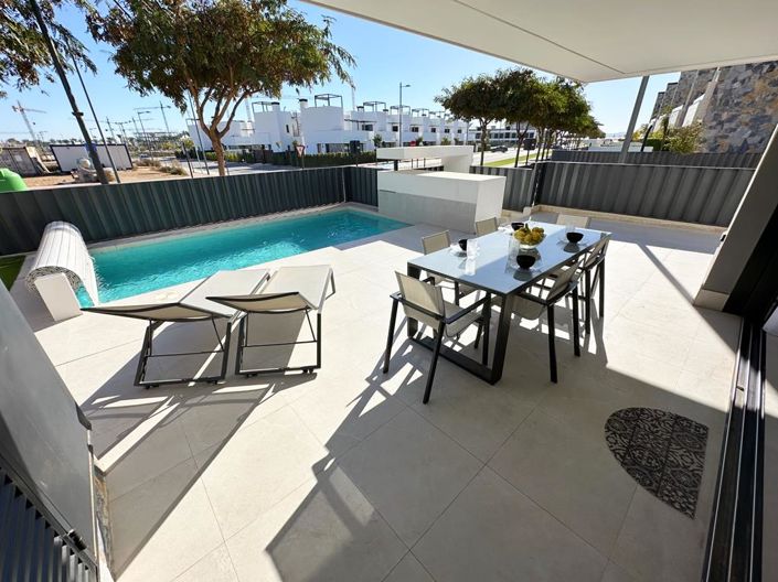 Image No.14-4 Bed Villa for sale