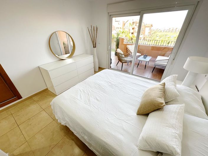 Image No.18-2 Bed Apartment for sale