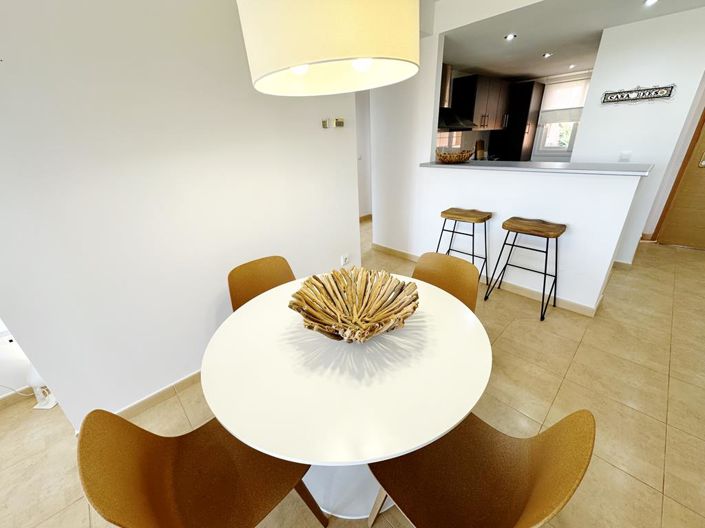 Image No.9-2 Bed Apartment for sale