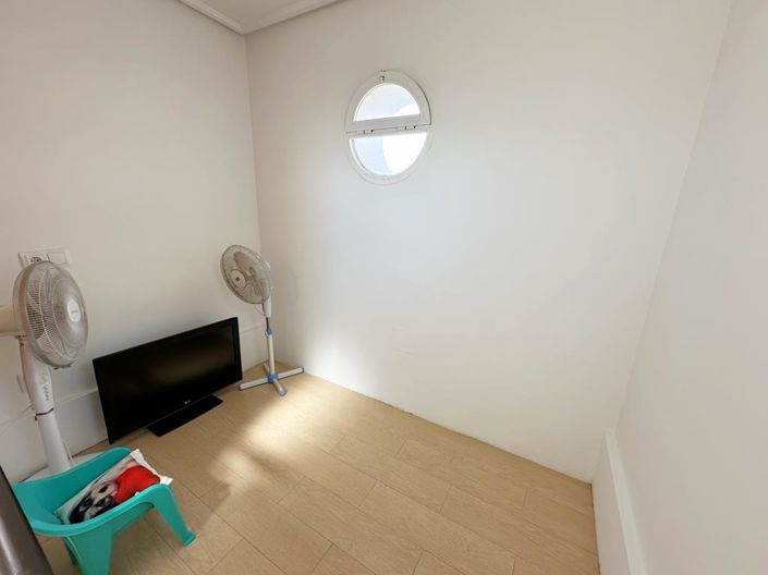 Image No.29-3 Bed Villa for sale