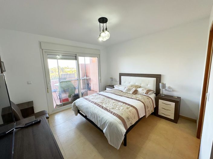 Image No.8-2 Bed Apartment for sale