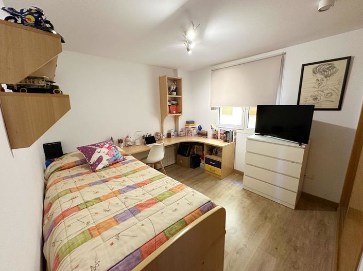 Image No.17-2 Bed Apartment for sale