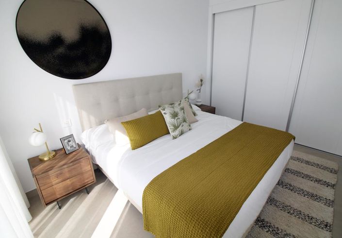 Image No.56-4 Bed Townhouse for sale