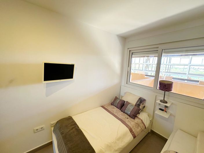 Image No.18-2 Bed Apartment for sale