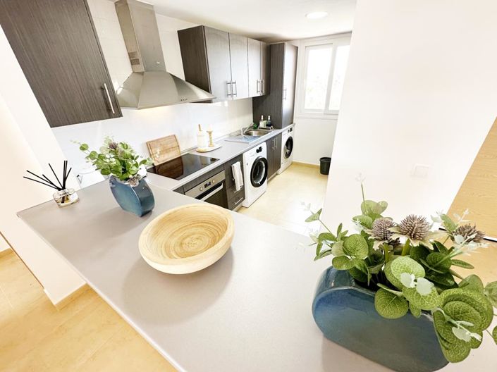 Image No.12-2 Bed Apartment for sale