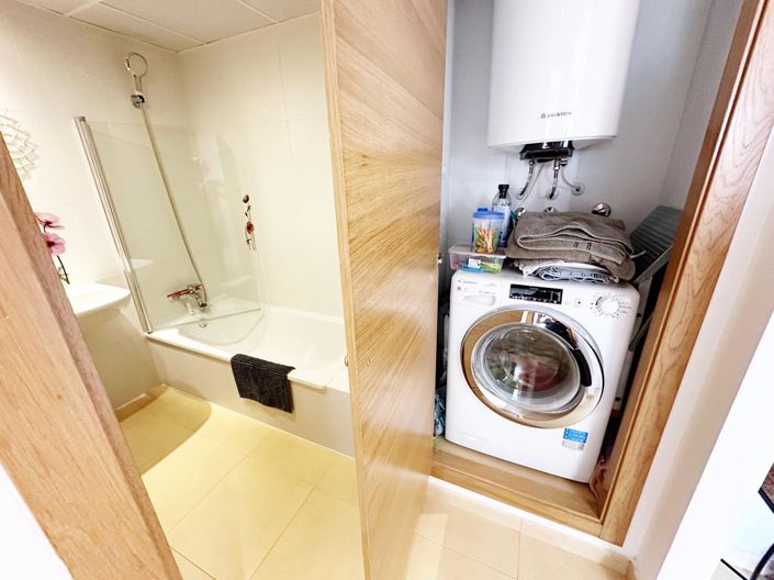 Image No.9-1 Bed Apartment for sale