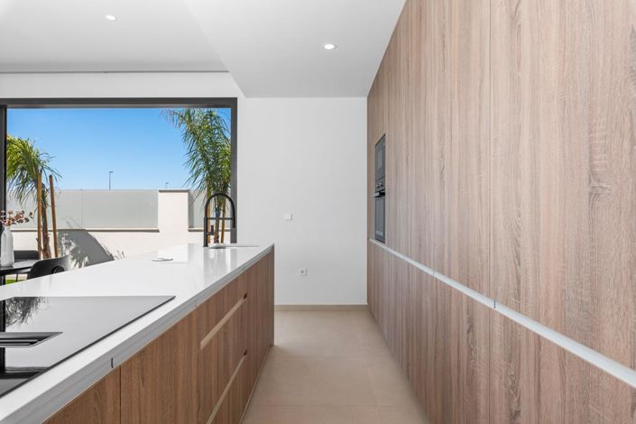 Image No.19-3 Bed Villa for sale