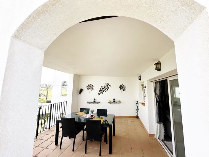 Image No.4-2 Bed Apartment for sale