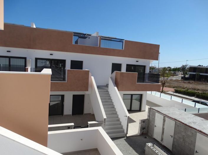 Image No.1-3 Bed Apartment for sale