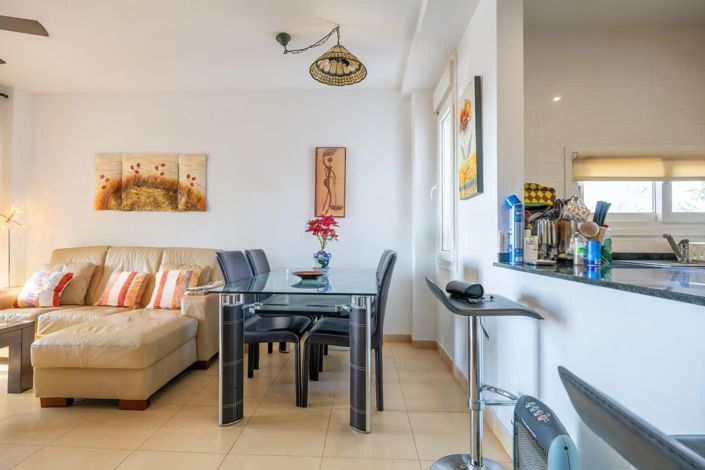 Image No.4-2 Bed Apartment for sale