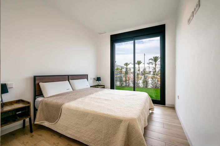 Image No.12-2 Bed Apartment for sale