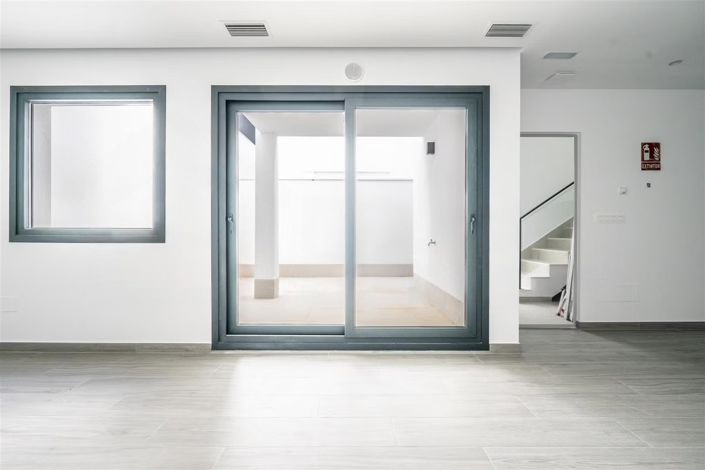 Image No.15-3 Bed Villa for sale